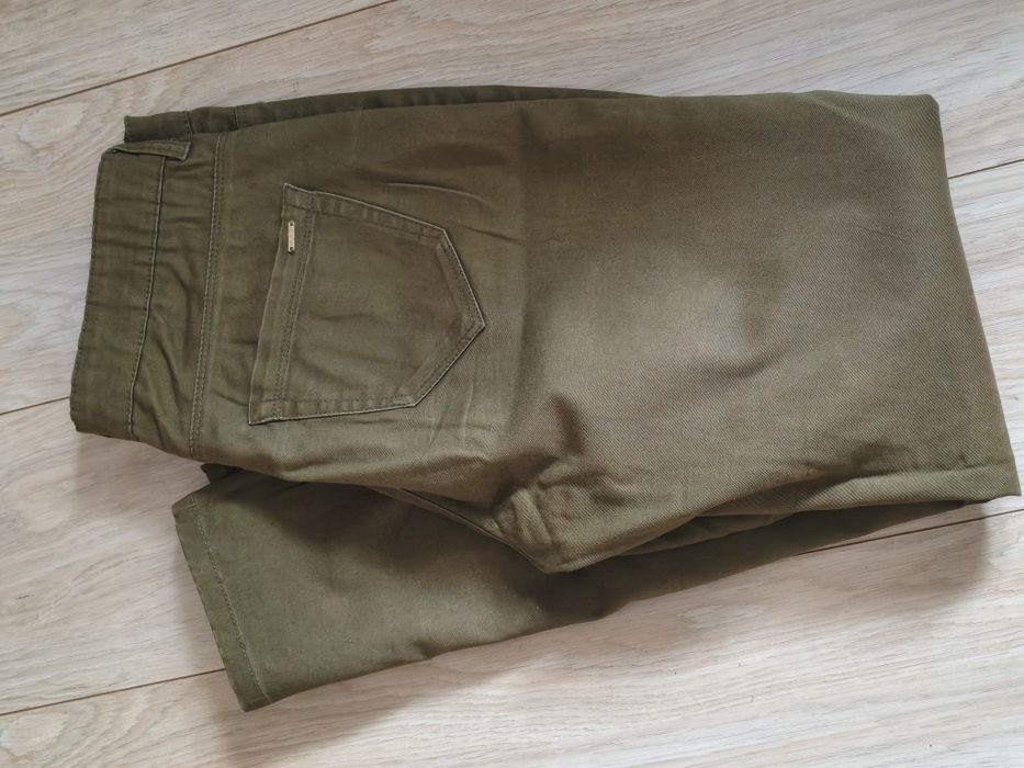 Spodnie damskie khaki