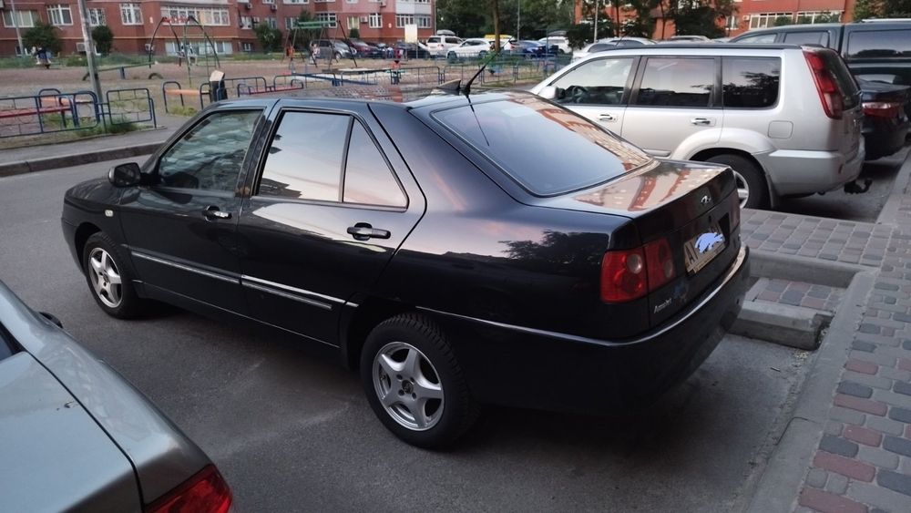 Машина Chery Amulet Luxury 1.6 МТ(94к.с)