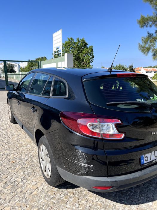 Mégane Sport Tourer 1.5 dCi 90 cv | 2013 | 209.000 km | Distribuição feita | Manutenção recente | 2 chaves