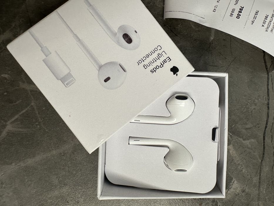 Earpods lightning наушники Apple iphone