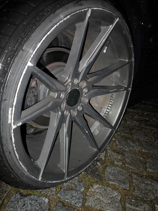 Vendo jantes e pneus 19