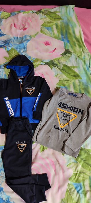 Спортивний костюм для хлопчика 2-3 роки