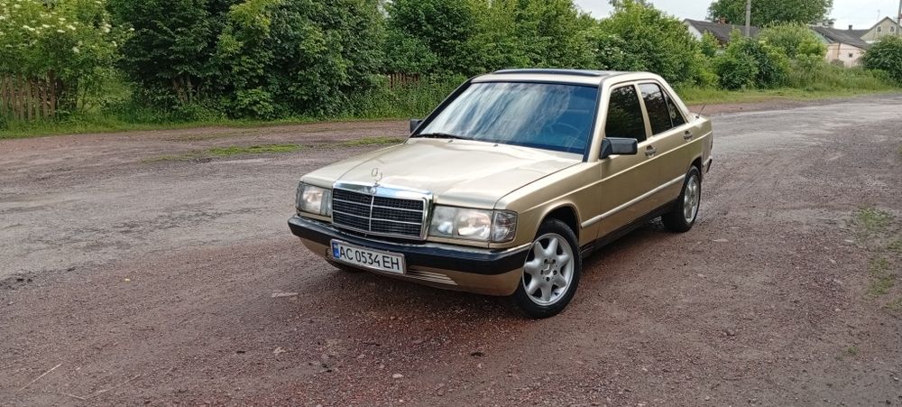 Продам Мерседес 190