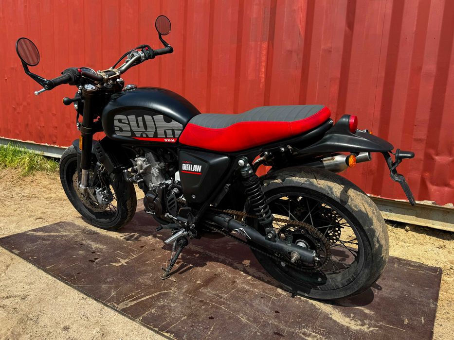 SWM 125 ccm Scrambler Café Racer wtrysk katB