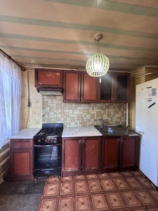 Продаж частини будинку, пров. Любові