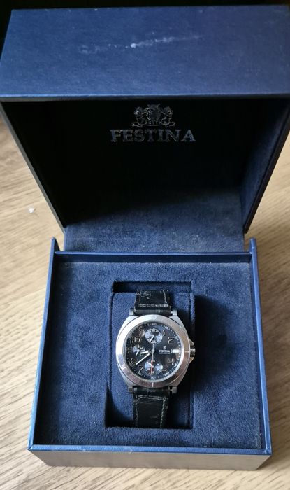 Zegarek Festina F16011