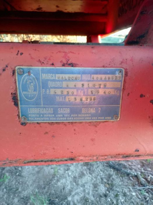 Reboque Galucho de 6250 kg