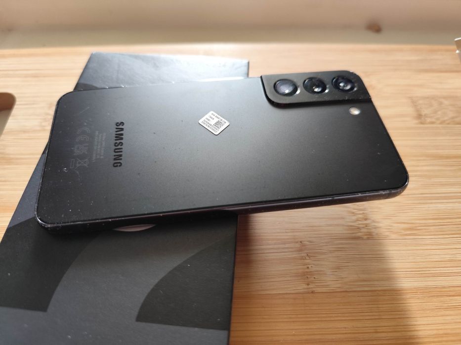Samsung S22 8GB/128GB
