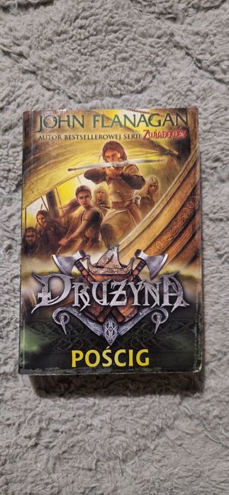 Książka drużyna 3
