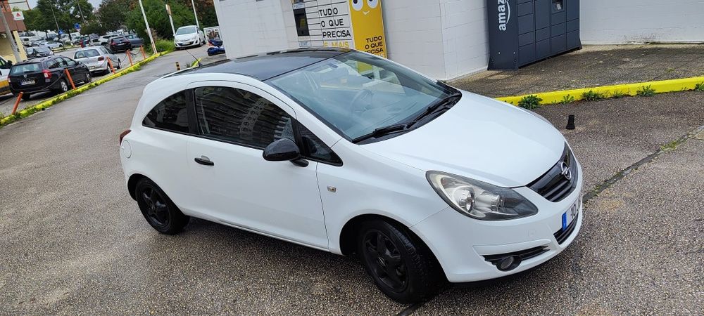 Opel corsa coupé  2010
