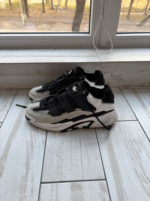 Продаю Adidas Niteball