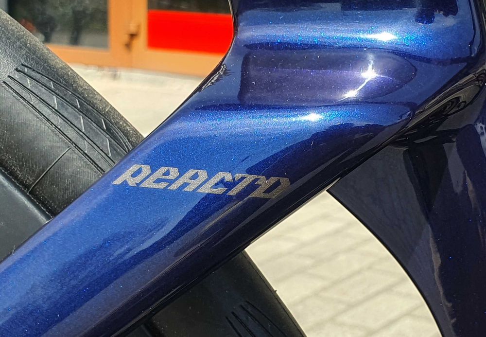 Rower szosowy aero Merida REACTO 6000 - kolekcja 2027 ! XS (50cm) Shimano 105 Di2 kolor purple