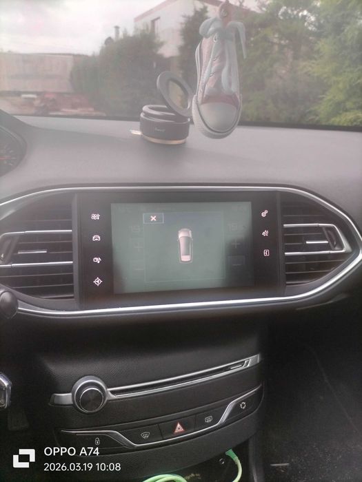 Peugeot 308 sw 1.6 blue hdi — photo 5