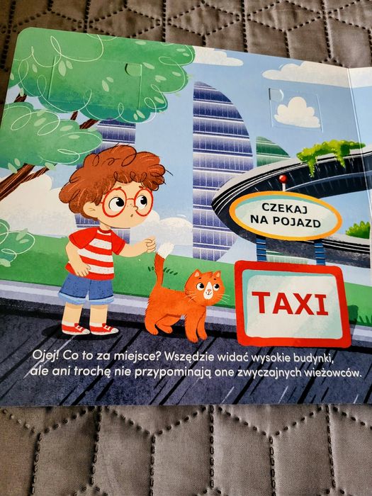 W świecie robotów -książka dla malucha