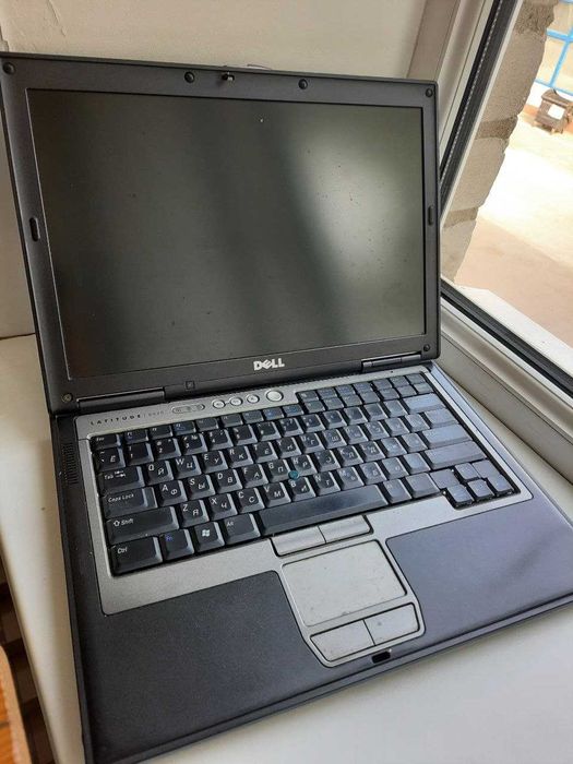 Продаются старые ноутбуки рабочие/нерабочие( Dell, Asus)