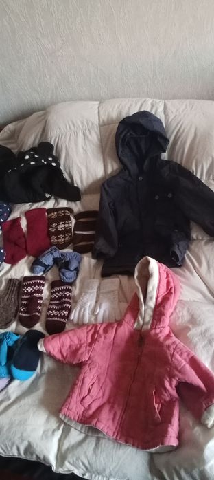 Одяг дитячий на 2-3 роки шапка рукавиці куртка