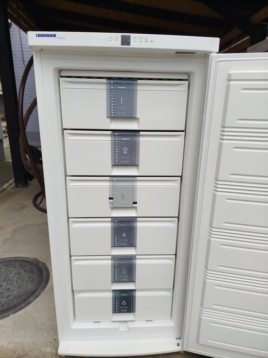 Морозилка LIEBHERR+++