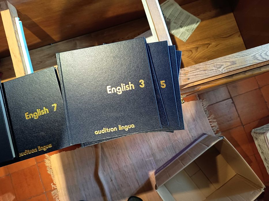 Curso de Inglês Auditron Lingua - Vários Volumes (Coleção Clássica)