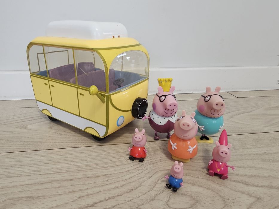 Peppa Pig Kamper z rodzinką