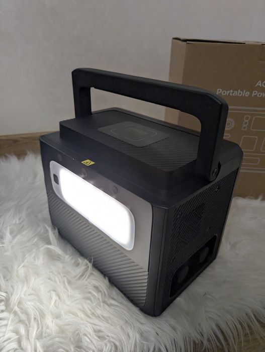 BLUETTI AC60 зарядна станція LiFePO4 battery