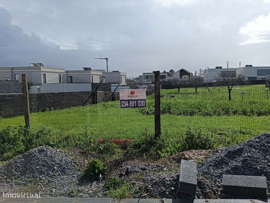 Lote de terreno em Albergaria-a-Velha