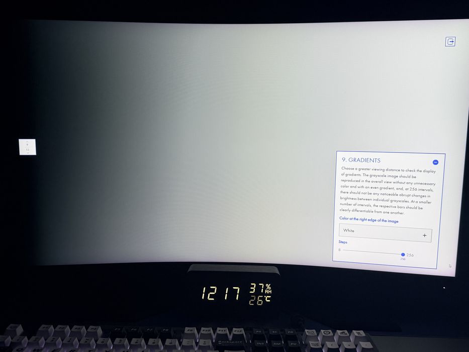 Монитор Gigabyte M32QC