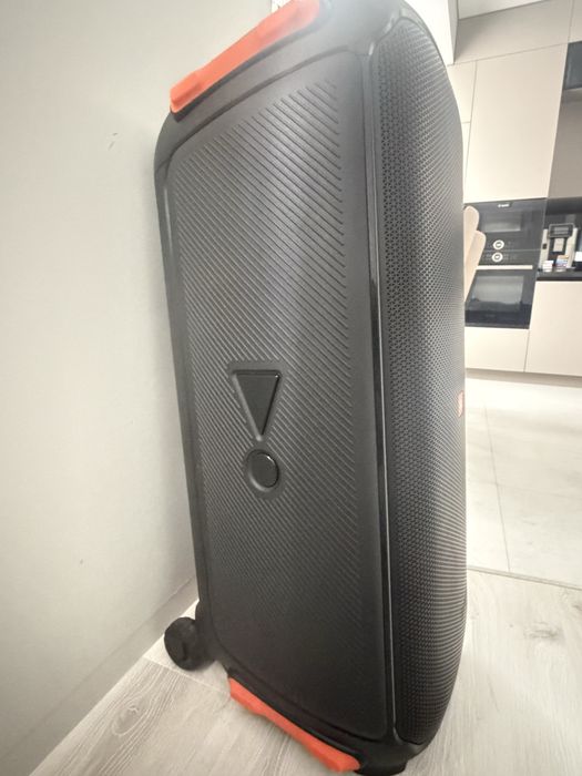 Акустична система JBL PartyBox 710