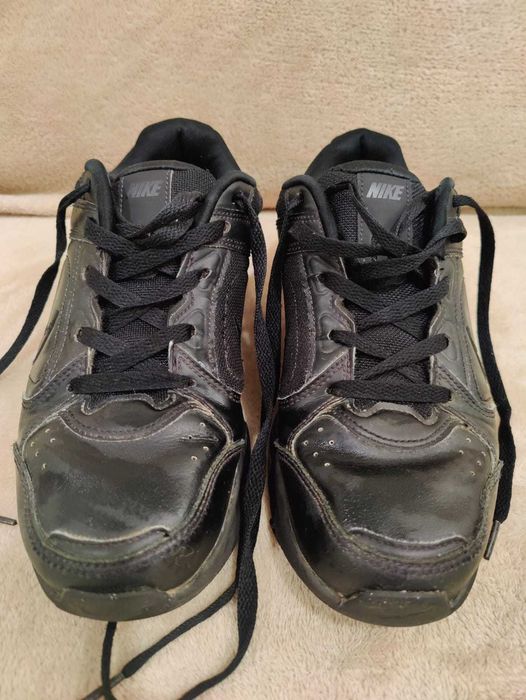 Nike Defy All Day  em estado praticamente novo, tam. 42