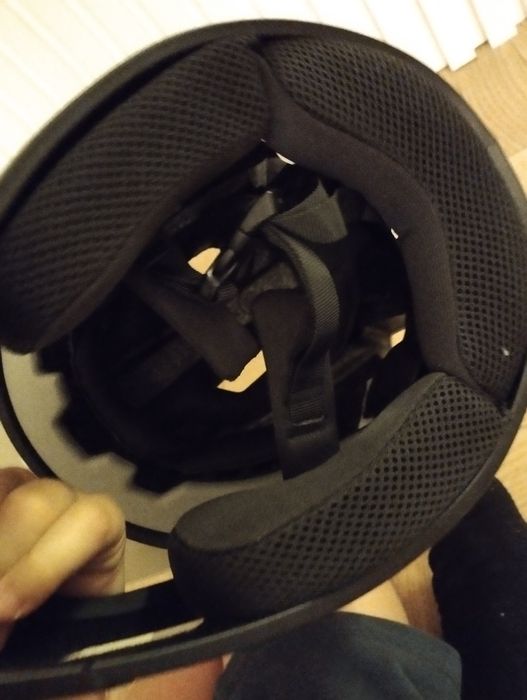Kask na hulajnogę elektryczną  BELL