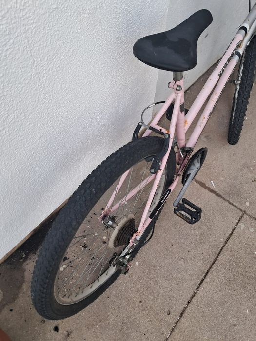 Vendo bicicleta a 70€ negociavel