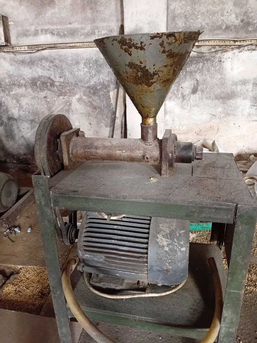 Экструдер для производства хлопьев