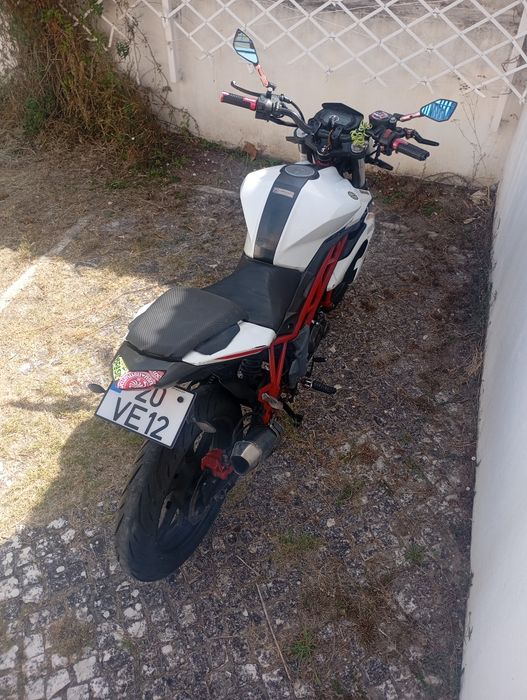 Benelli  125 CC leia o anúncio
