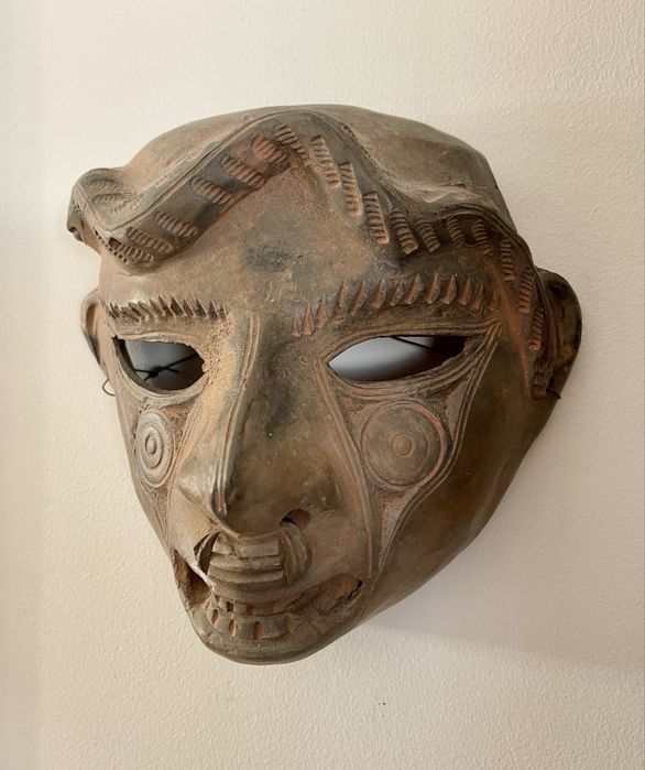 Máscara antiga em terracota Sul Americana