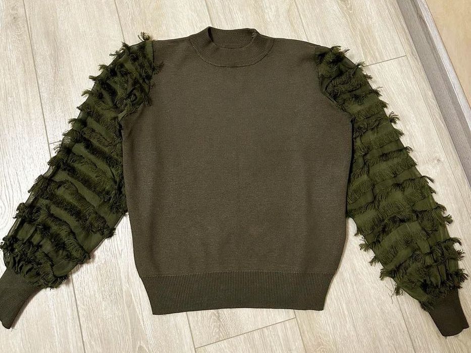 Кофтинка з бахромою