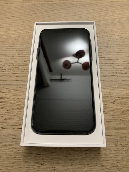 Iphone 11 128GB Preto - Novo