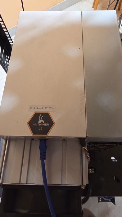 Bitmain Antminer L9 б\у
