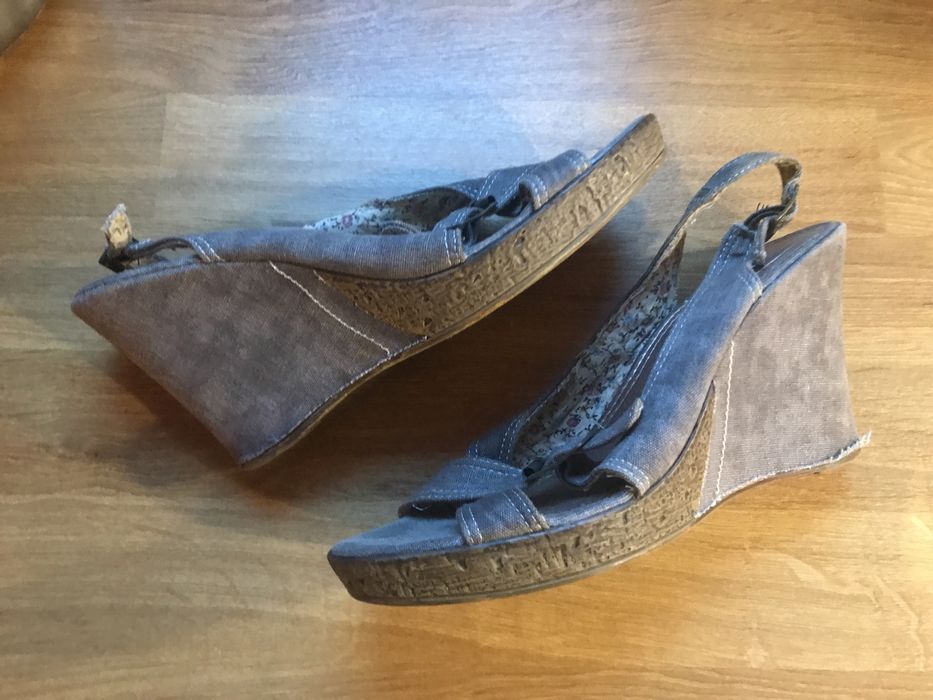 Buty 38 Clara Barson