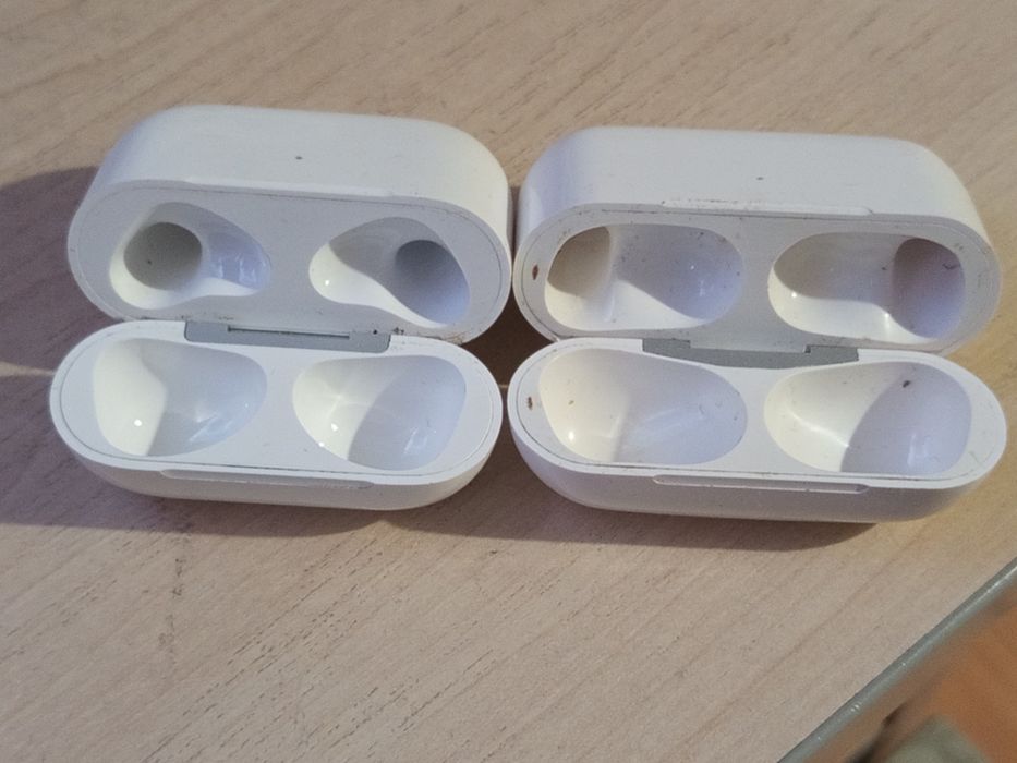 Наушники Galaxy Buds. Айфон  +боксы  .