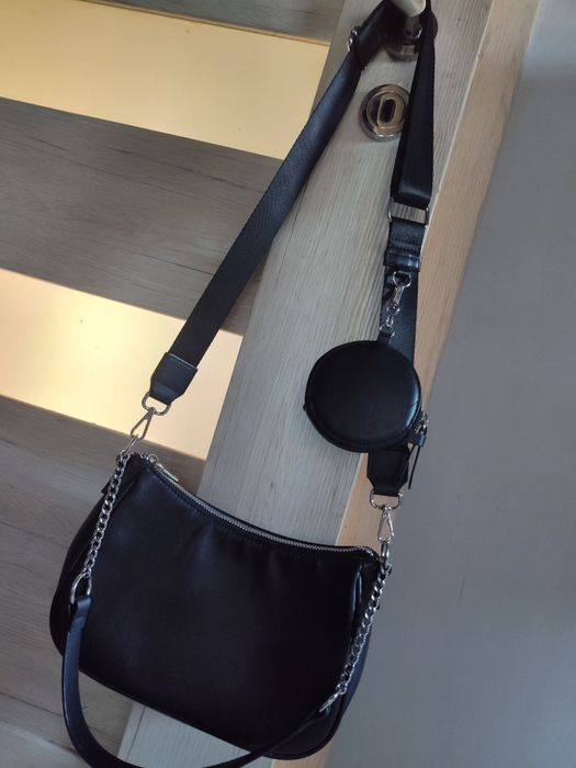 Czarna torebka, odpinany pasek, nowa bez metki