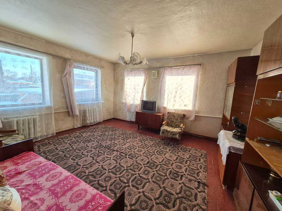 Продам будинок м. Зміїв