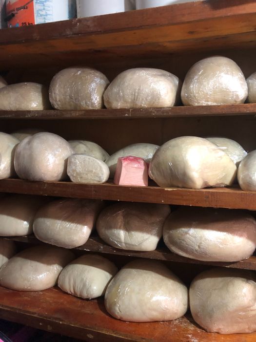 Продається овечий сир та бринза Оптова ціна 180гр