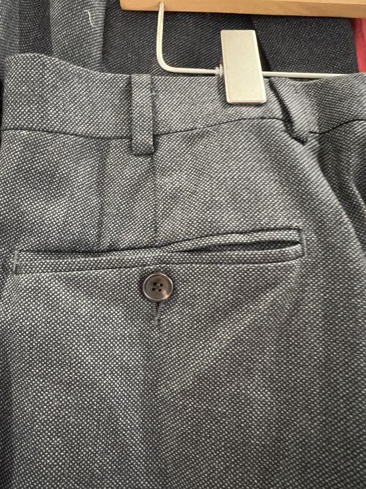 Чоловічий костюм сірий SUITSUPPLY