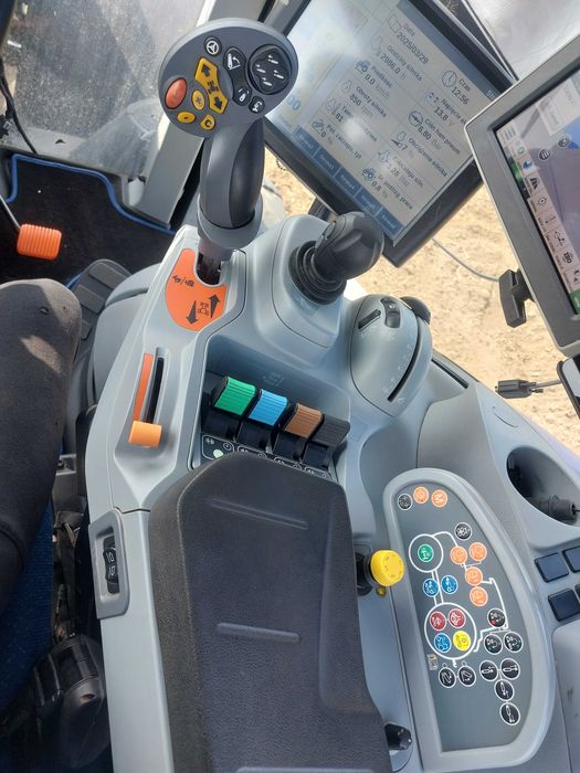New holland t7.220 autocommand