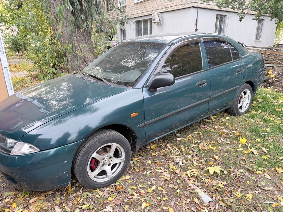 Mitsubishi Carisma 1.6 переоформлення