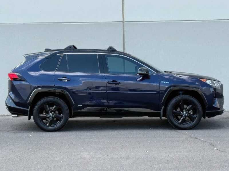 2021 Toyota RAV4 Hybrid XSE