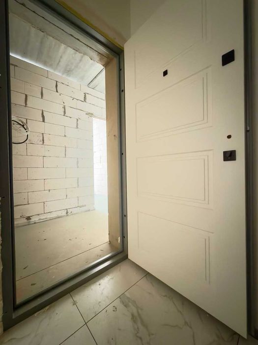 Готова 1К 33м2 у новому затишному ЖК "Рідний-3" поручь з метро Теремки