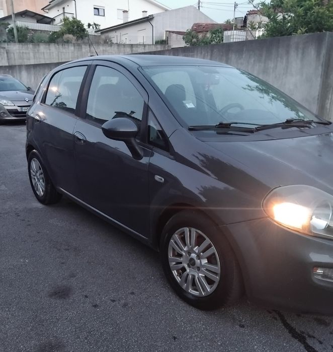 vendo fiat punto 1.3 multiget 2014 nacional   acidentado salvado