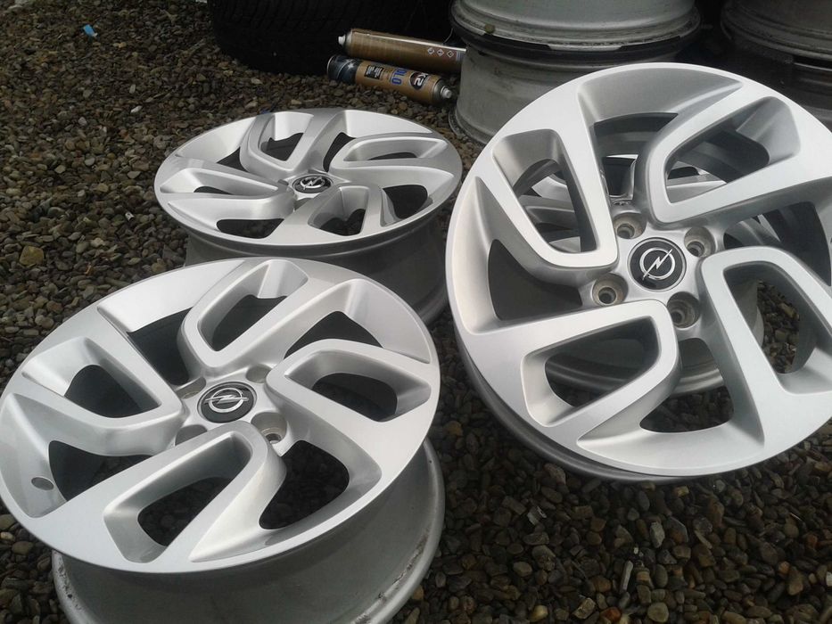 oryginalne r16 felgi nowe 4x108 citroen c3 c4 c5 berlingo ds3 mielec