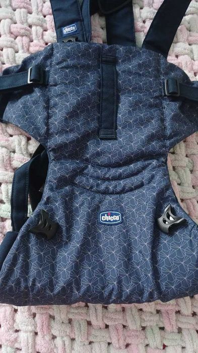 Сумка нагрудна Chicco EasyFit Синя