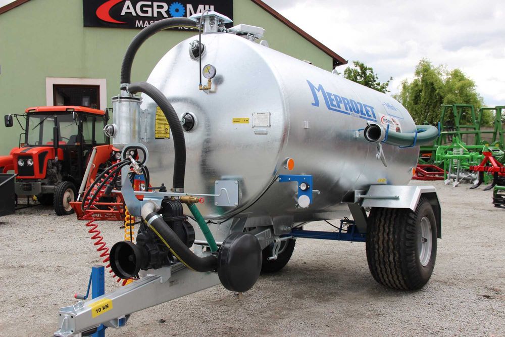 Wóz asenizacyjny beczka szambiarka MEPROZET PN-50 5000 l mini promocja